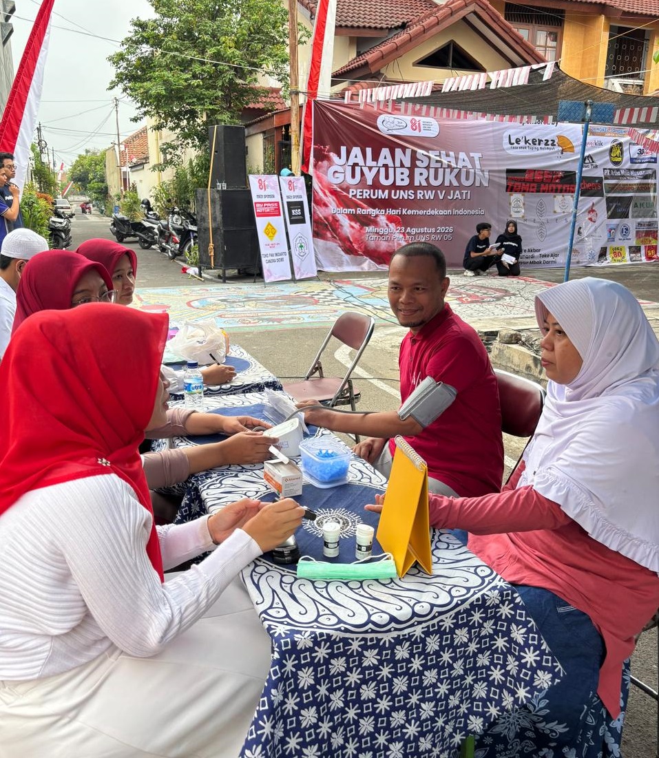 Semarak Kemerdekaan, RSU Jati Husada Hadirkan Pemeriksaan Kesehatan Gratis di Jalan Sehat Warga